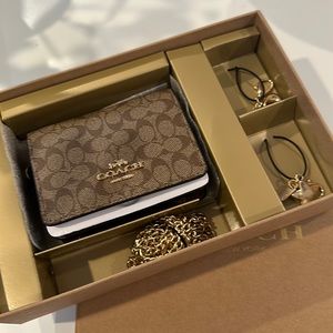 Coach small cross body/wallet